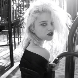 Sky Ferreira Everything Is Embarrassing Twin Shadow Remix