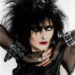 SIOUXSIE