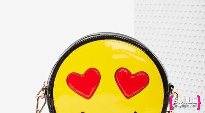 STYLE: Nasty Gal x Nila Anthony Emoji Bag