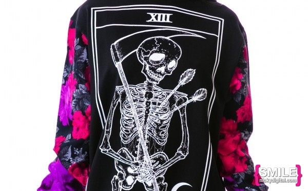 STYLE: Loungewear Sundays Tarot Graphic Sweatshirt by Kill Star